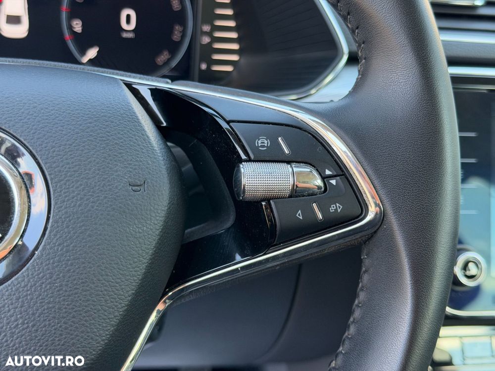 Skoda Superb 2.0 TDI DSG Style - 13