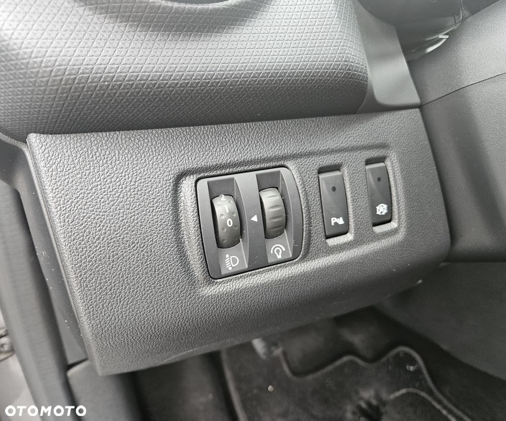 Renault Clio (Energy) dCi 90 Start & Stop INTENS - 24