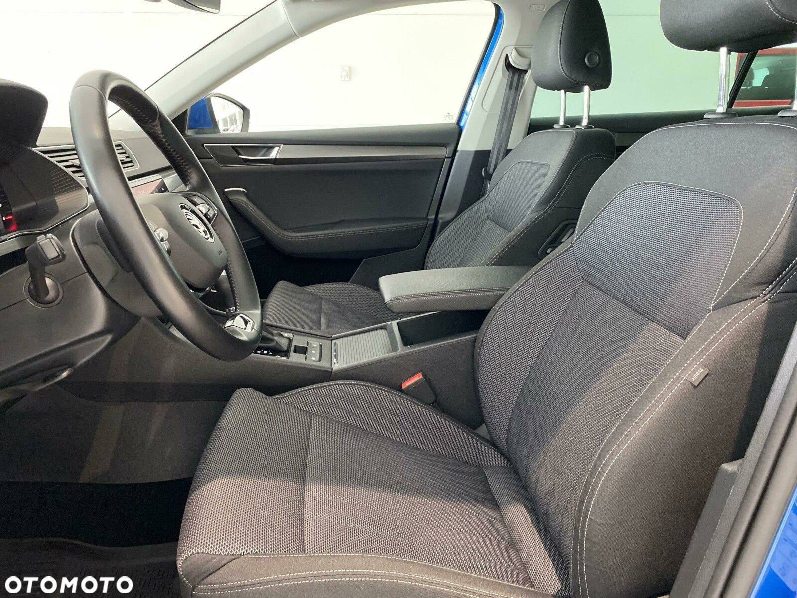 Skoda Superb 2.0 TSI Style DSG - 11