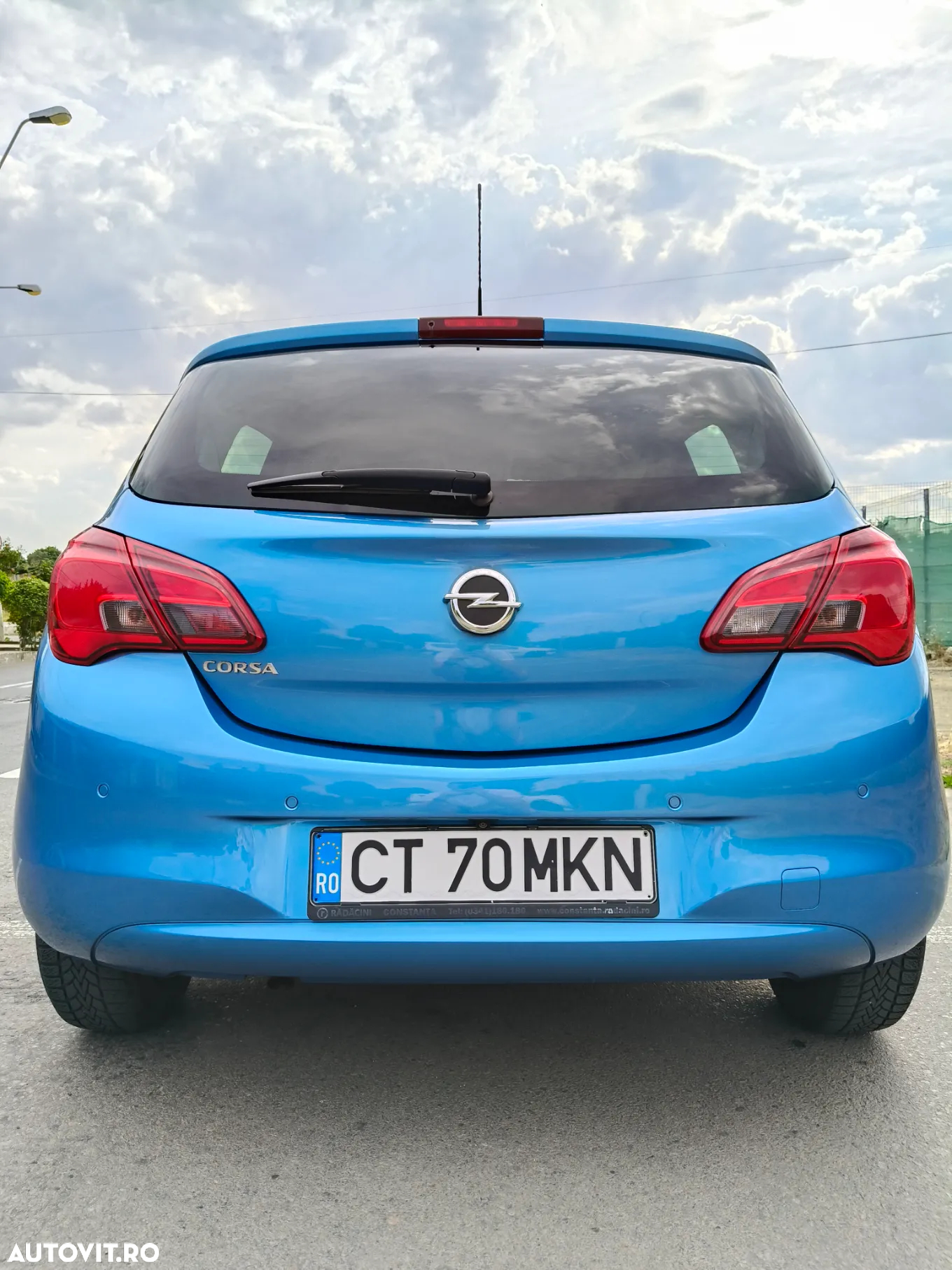 Opel Corsa 1.4 ECOTEC Enjoy - 4