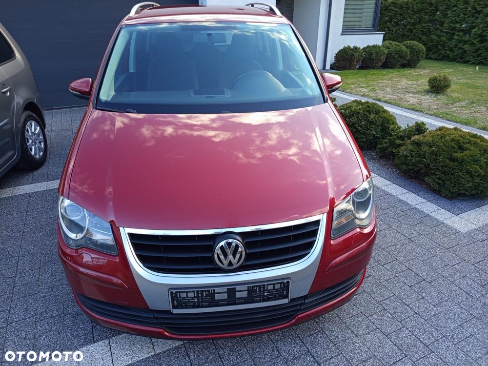 Volkswagen Touran 2.0 TDI DSG Highline - 26