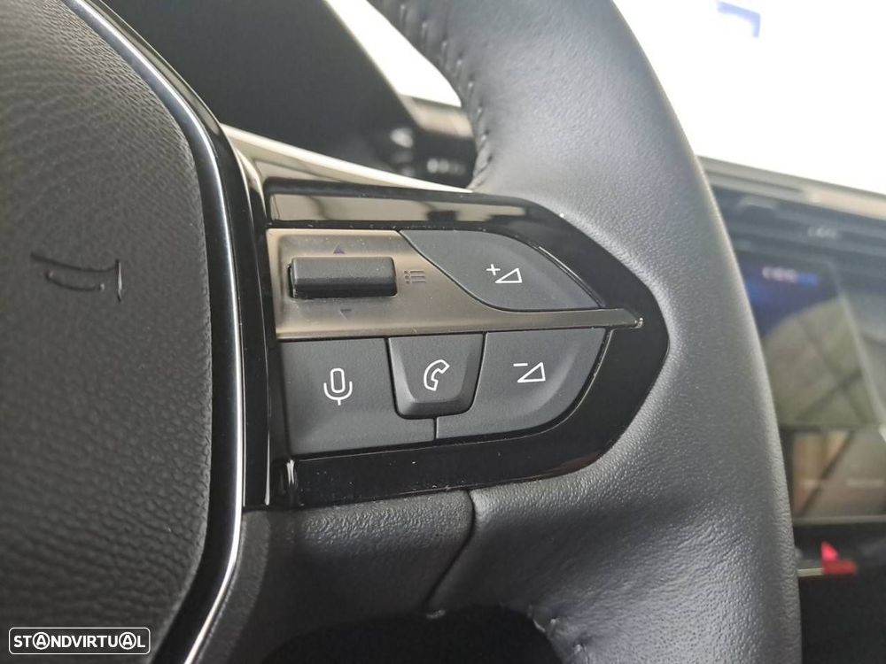 Peugeot 308 1.2 PureTech Allure - 17