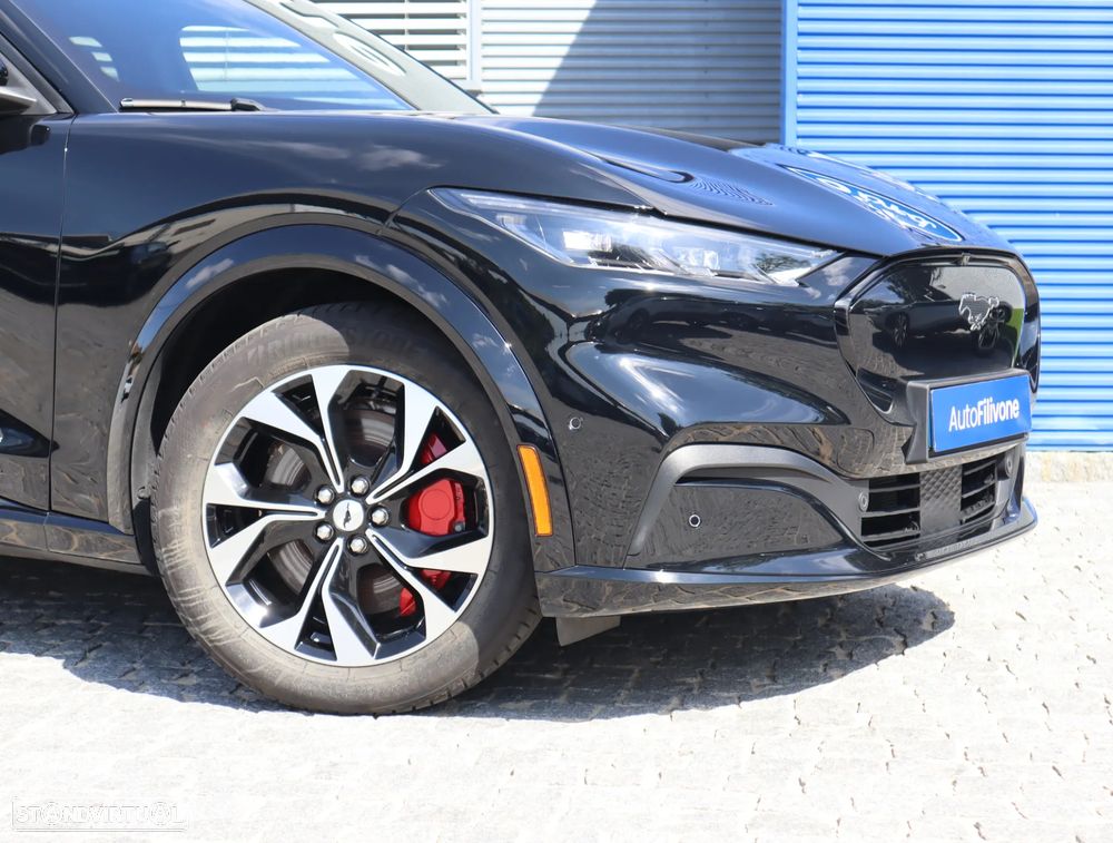 Ford Mustang Mach-E AWD PREMIUM - 5