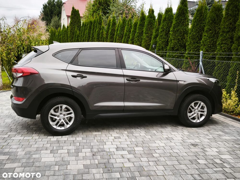 Hyundai Tucson blue 1.6 GDi 2WD Navi - 8
