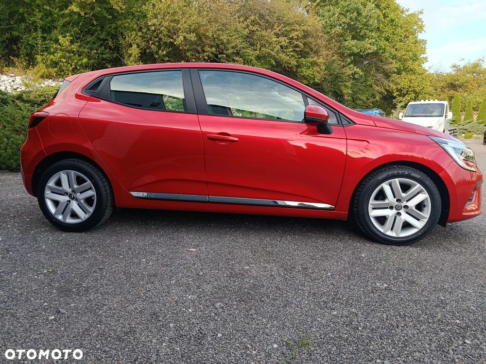 Renault Clio - 9