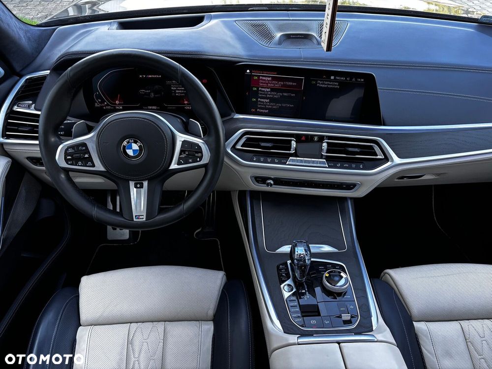 BMW X7 M50d sport - 31