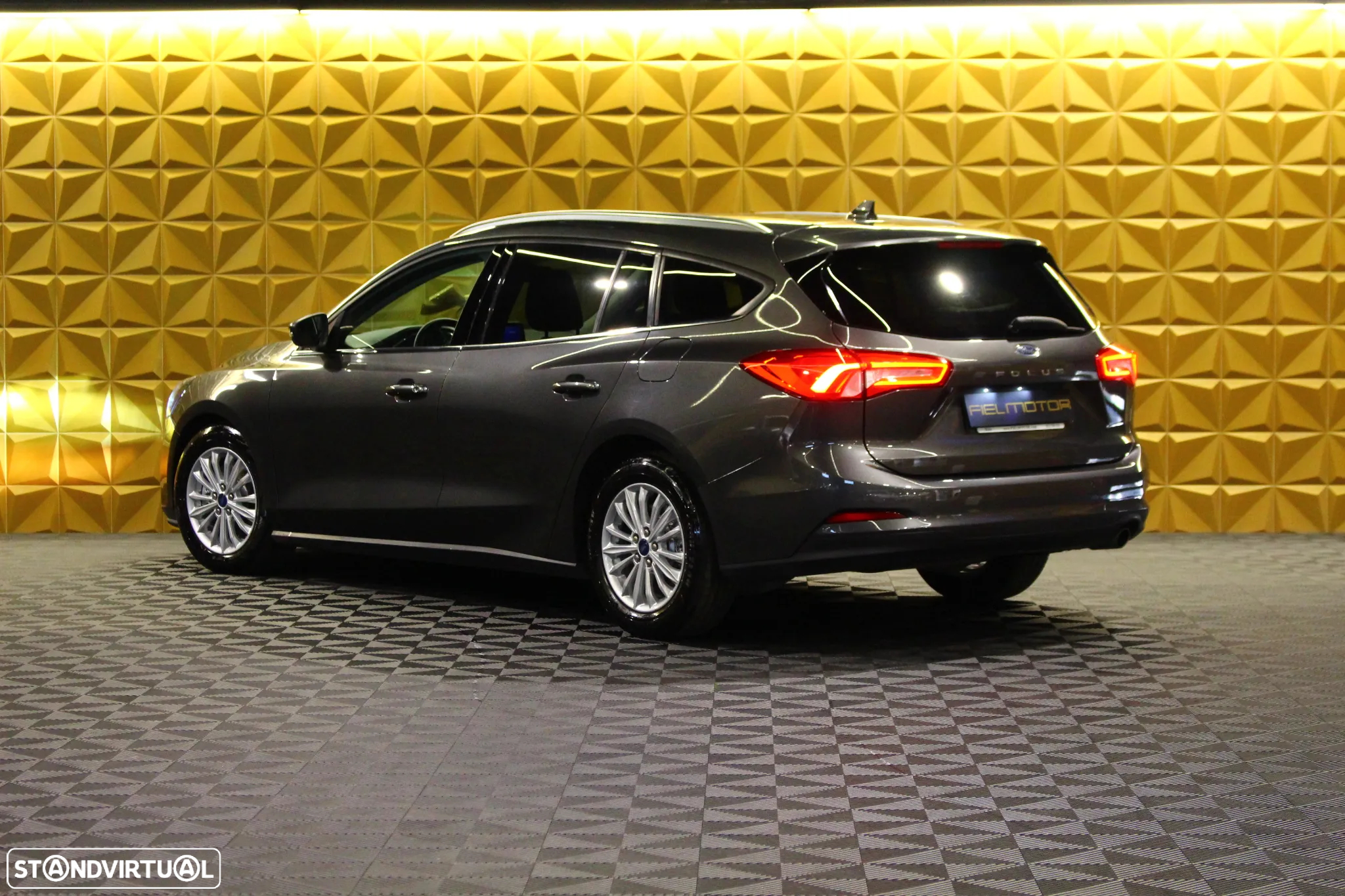 Ford Focus SW 1.5 TDCi EcoBlue Titanium - 8