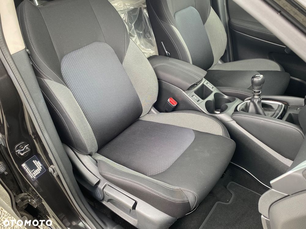 Nissan Qashqai 1.6 DIG-T N-Connecta - 26