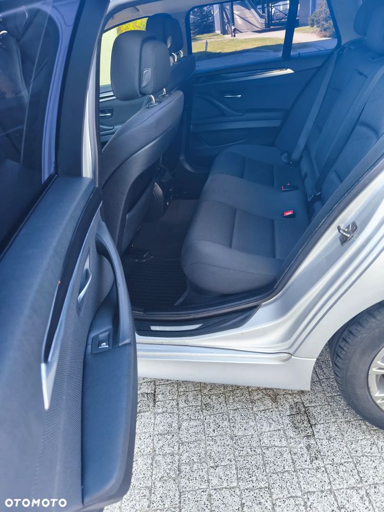 BMW Seria 5 520d - 16