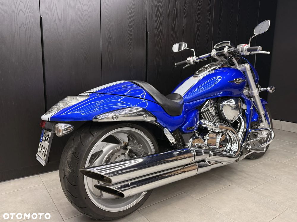 Suzuki Boulevard - 3