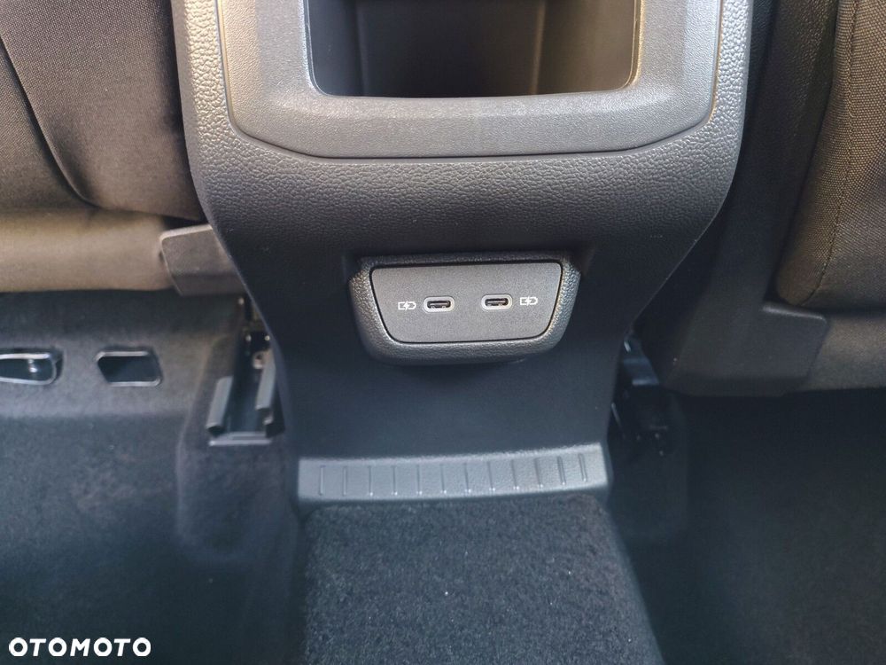 Volkswagen T-Cross - 20