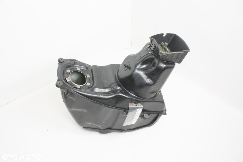 ZBIORNIK PALIWA BAK Honda ST 1100 Pan European 90-01 - 2