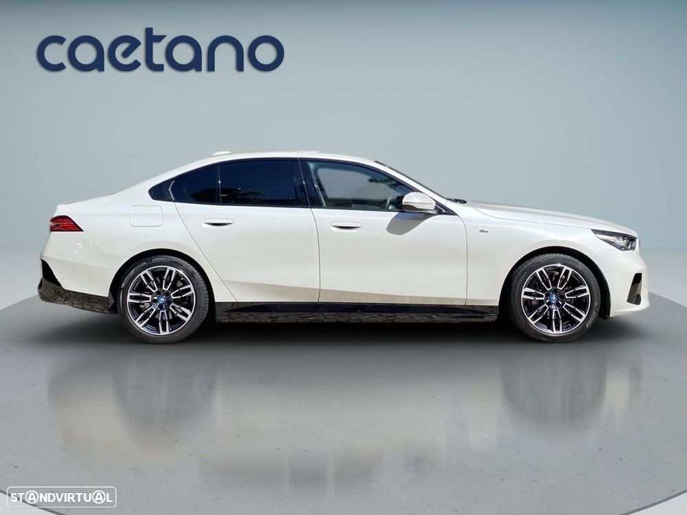 BMW i5 eDrive40 Pack Desportivo M - 18