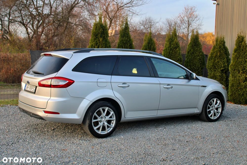 Ford Mondeo 2.0 TDCi Ghia X - 13