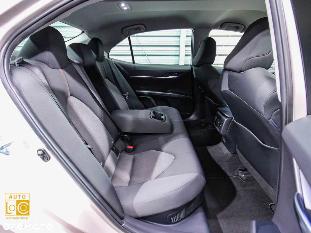 Toyota Camry 2.5 Hybrid Prestige CVT - 11