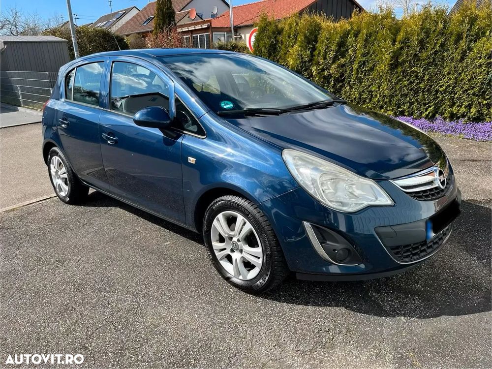 Opel Corsa - 1