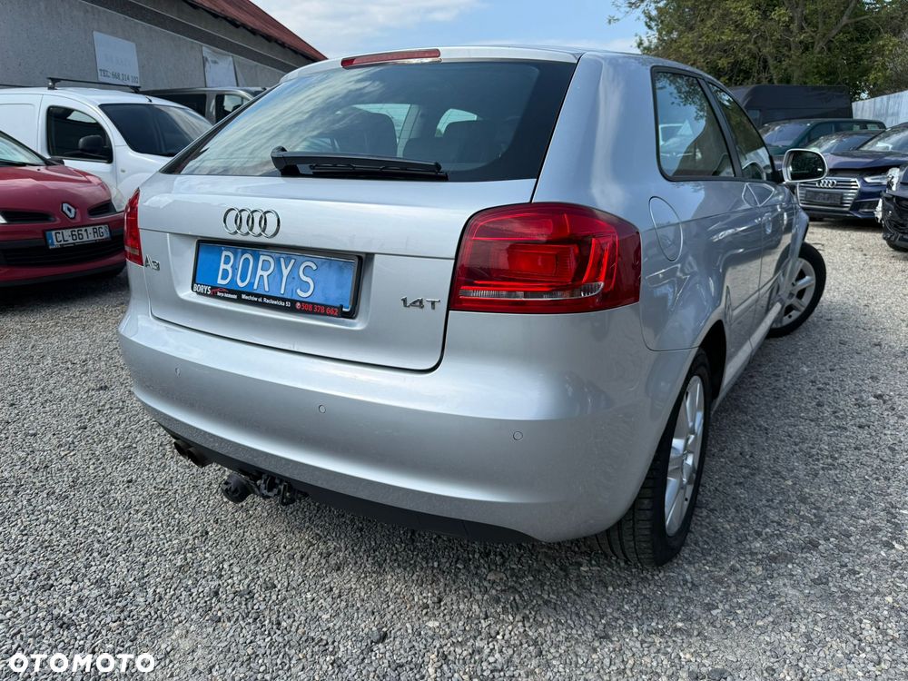Audi A3 3-drzwiowe 1.4 TFSI S line Sportpaket (plus) - 2