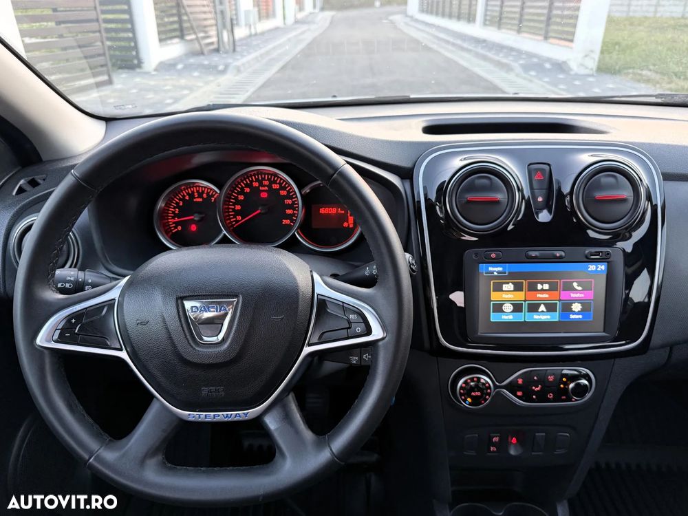 Dacia Sandero Stepway TCe 90 (S&S) Prestige - 8
