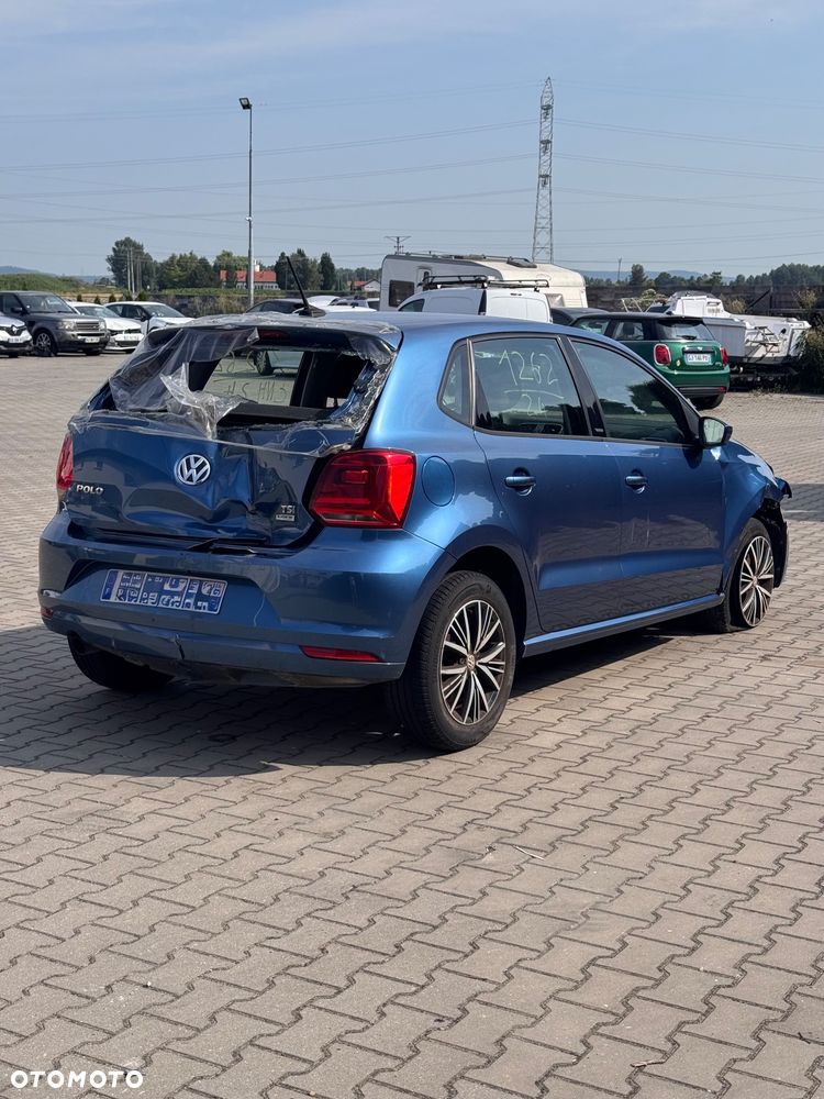Volkswagen Polo 1.2 TSI Blue Motion Technology Allstar - 8