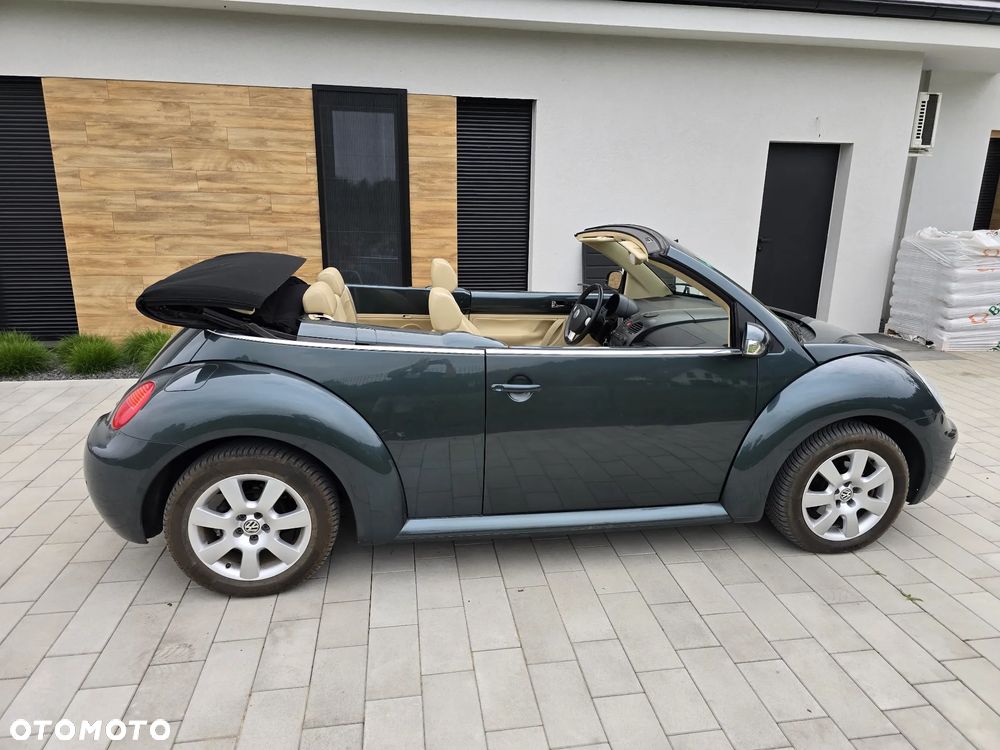 Volkswagen New Beetle Cabriolet 2.0 - 10