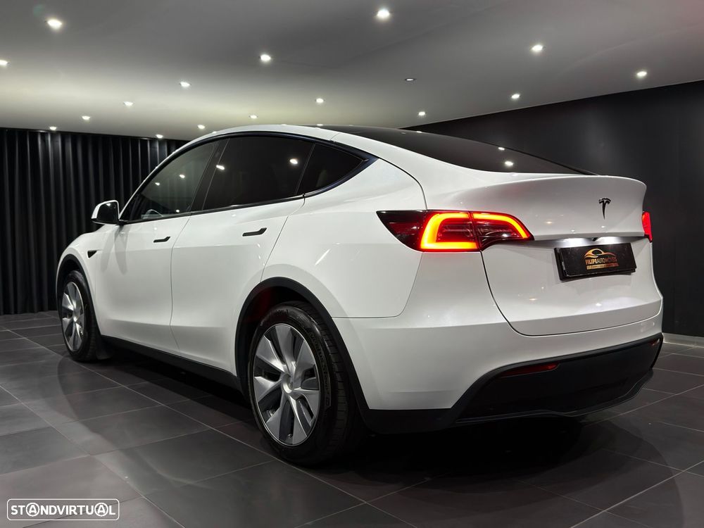 Tesla Model Y Standard - 6