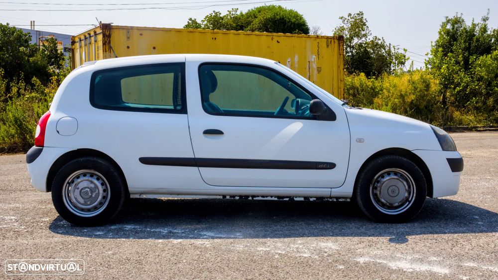 Renault Clio 1.5 dCi Confort Dynamique - 4
