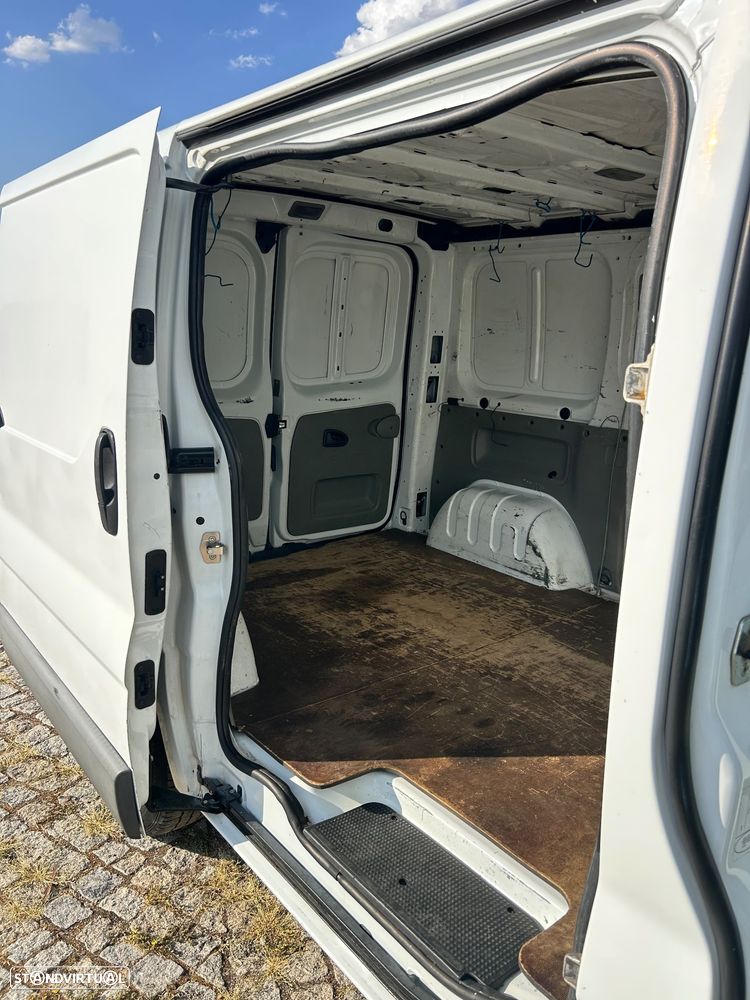 Renault Trafic 2.0 dCi 115 Privi. Luxe - 7