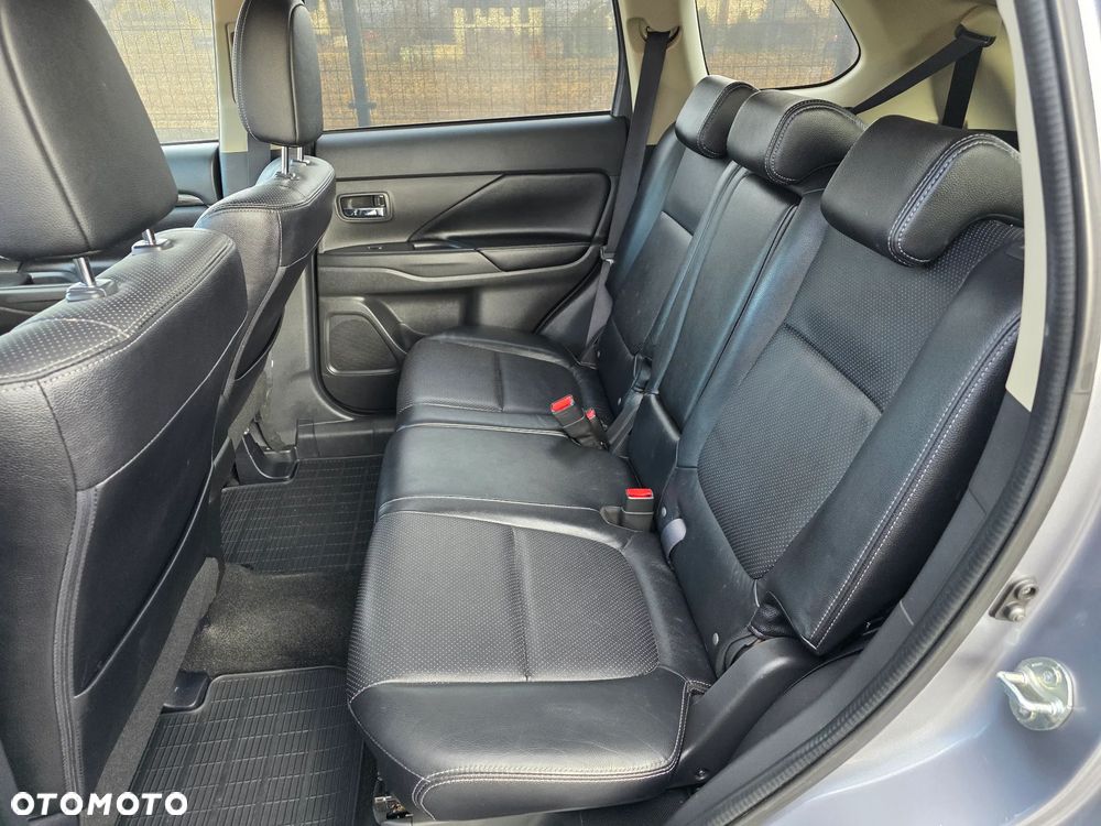 Mitsubishi Outlander 2.0 2WD CVT Diamant Edition+ - 7