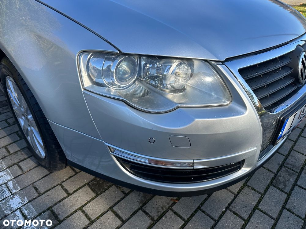 Volkswagen Passat - 16