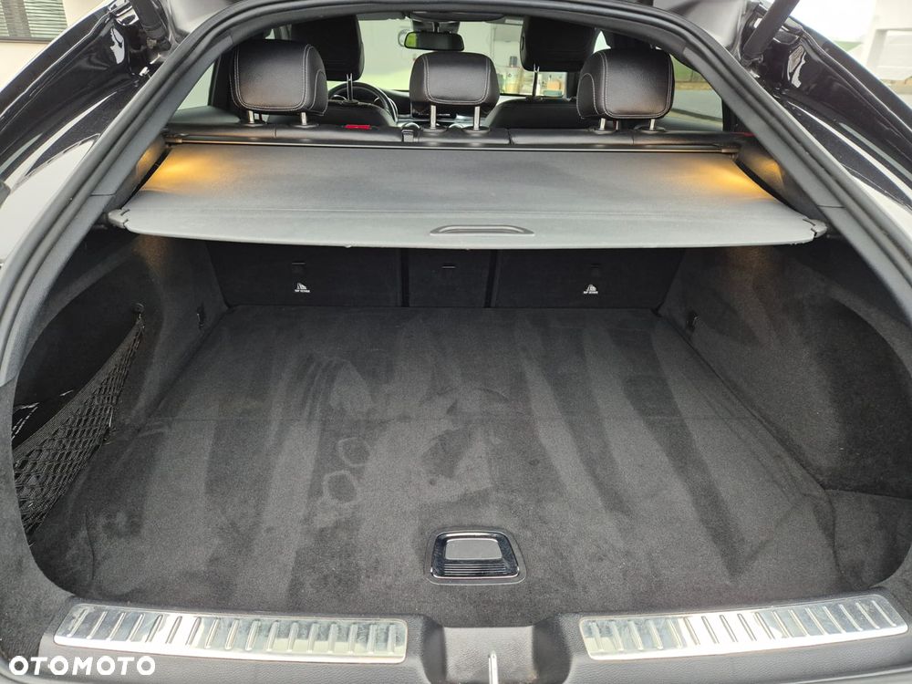 Mercedes-Benz GLC - 13