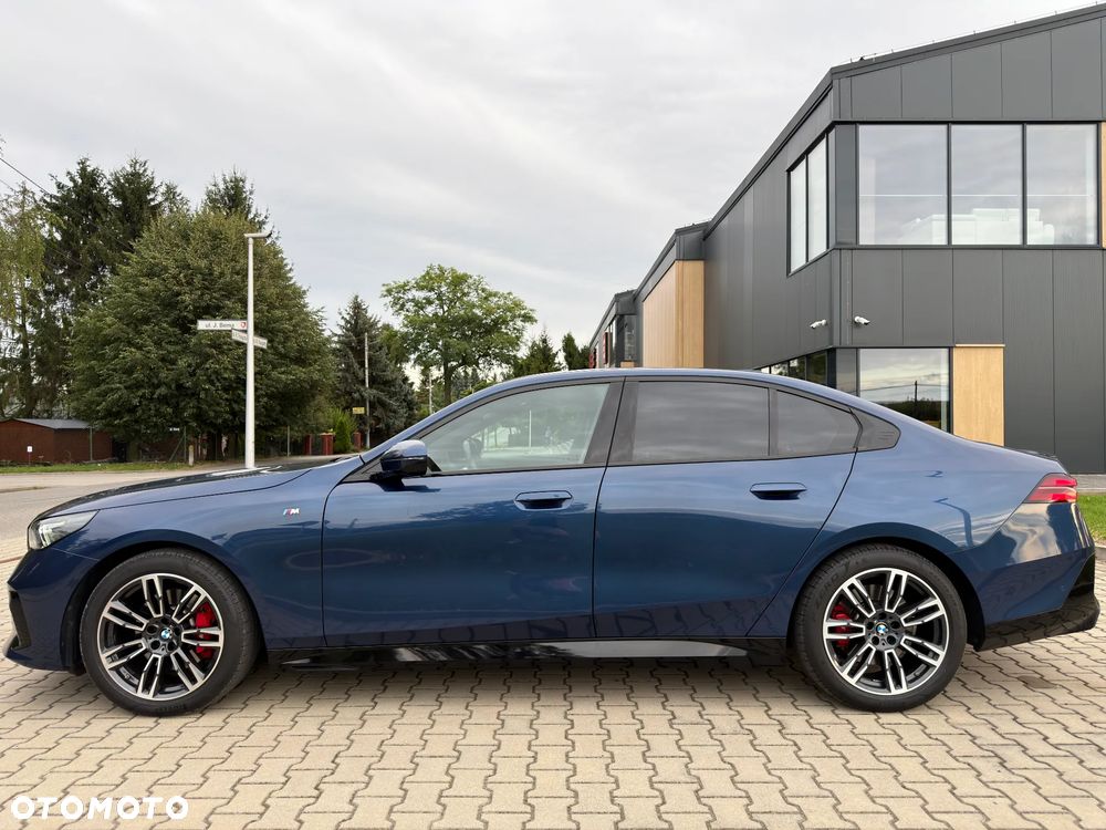 BMW Seria 5 520d xDrive mHEV M Sport - 7