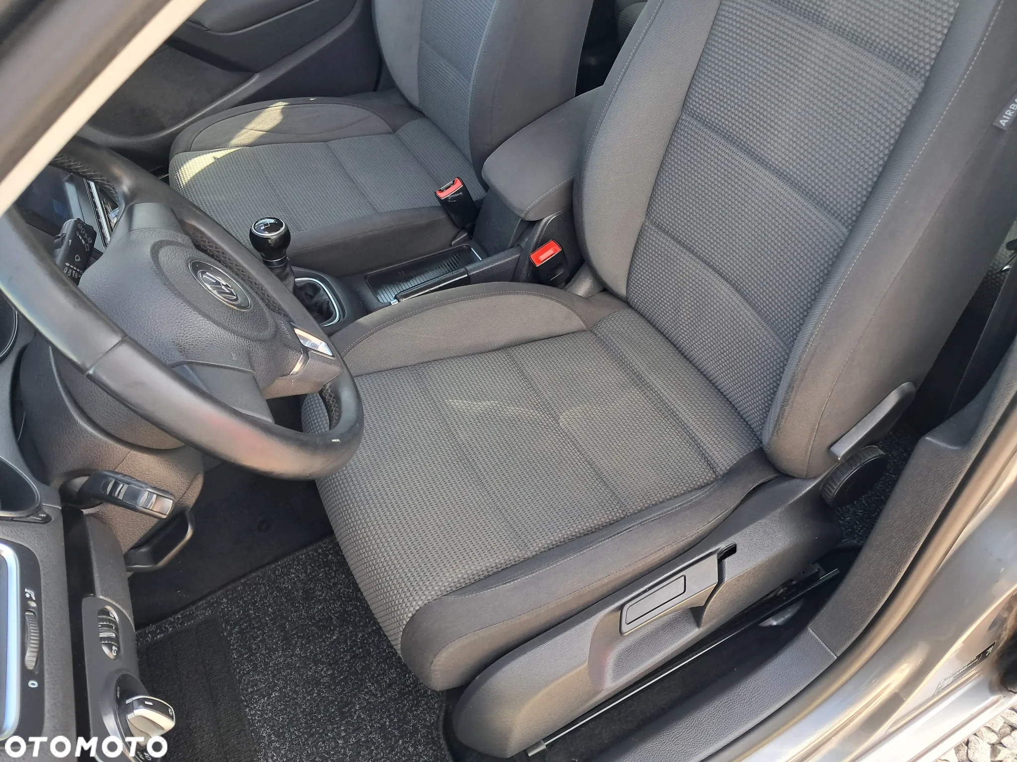 Volkswagen Golf 1.6 Comfortline - 9