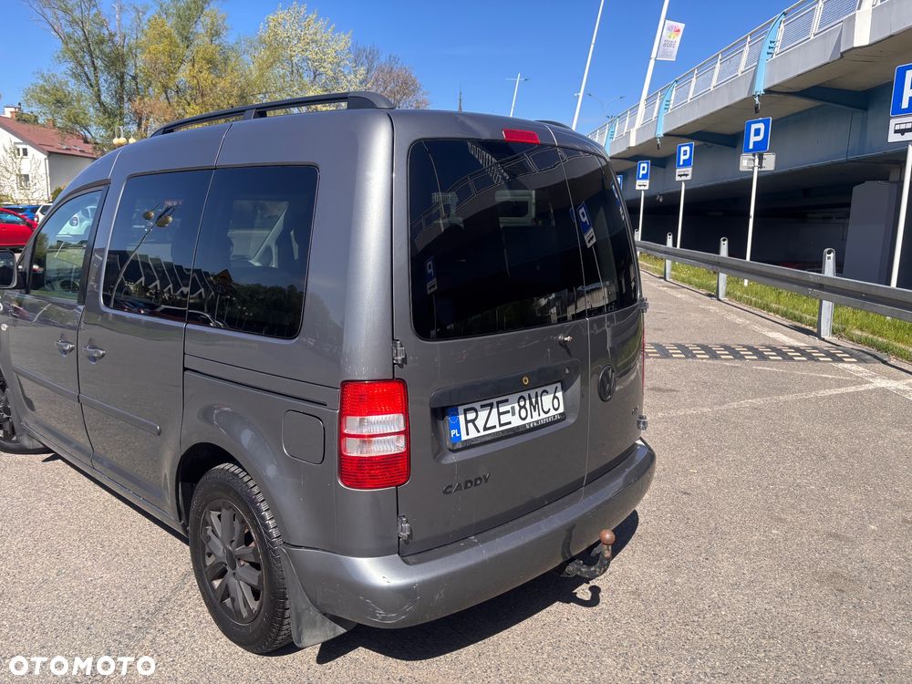 Volkswagen Caddy Maxi Comfortline - 5