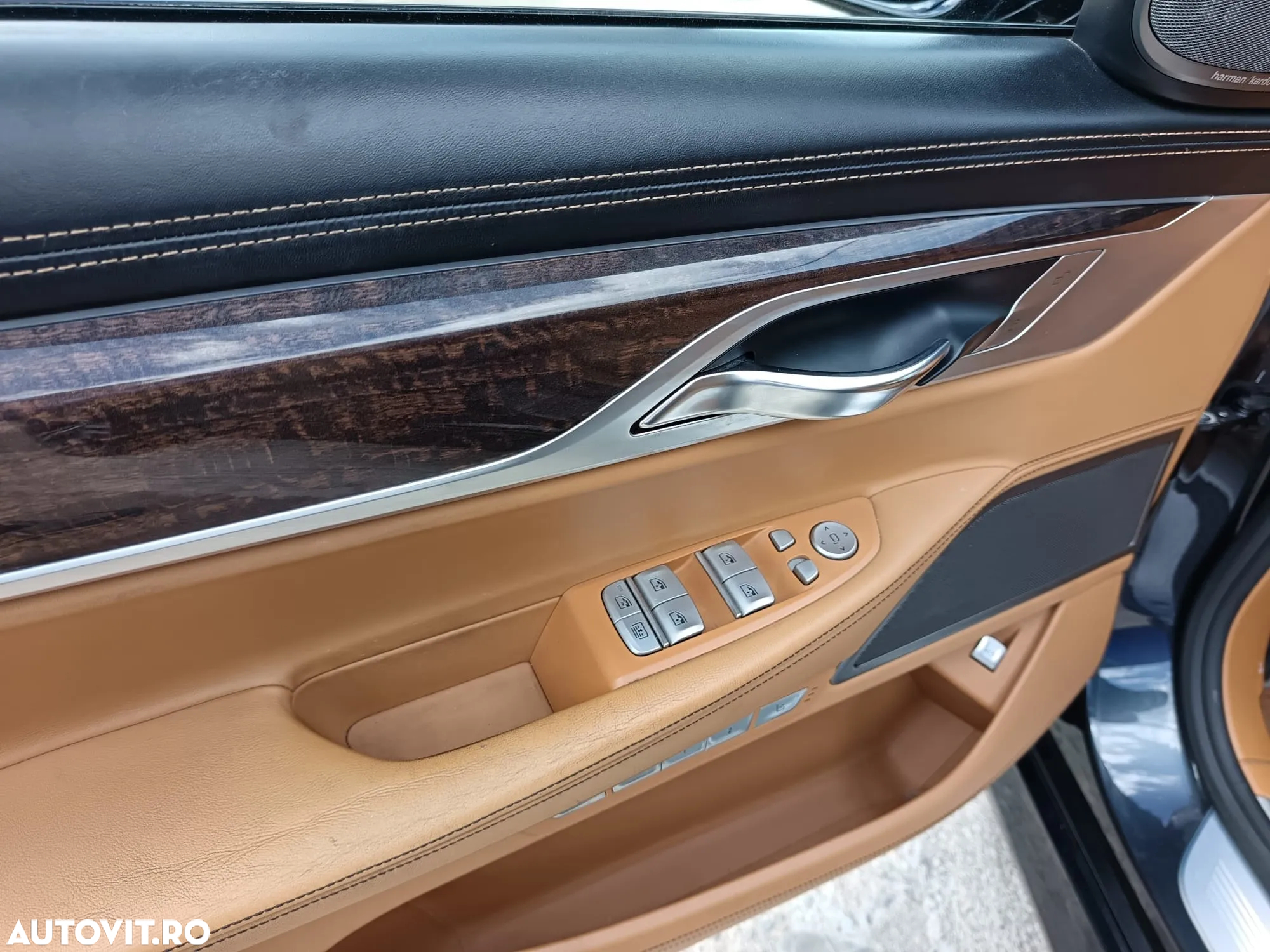 BMW Seria 7 740d xDrive - 24