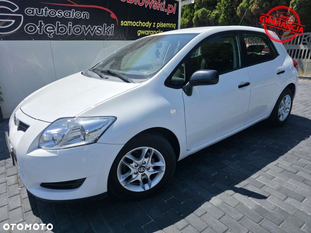 Toyota Auris 1.4 D-4D Premium - 4
