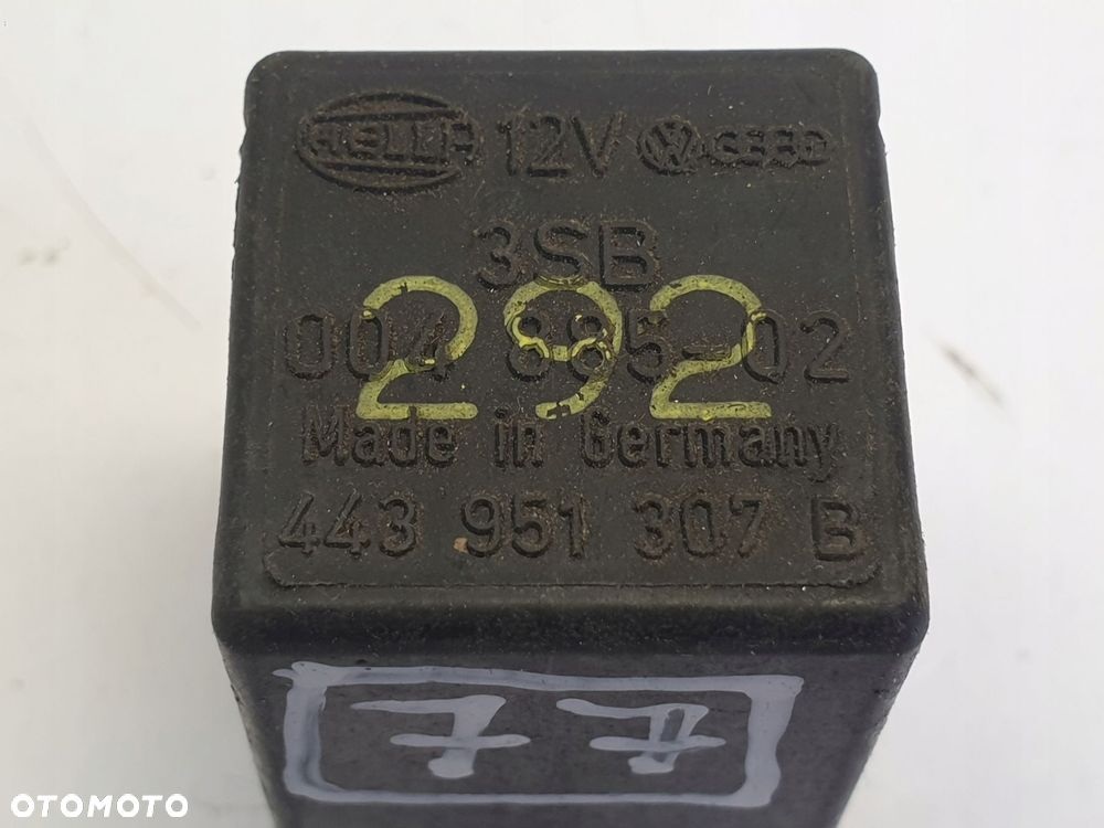 PORSCHE 911 993 PRZEKAŹNIK 292 443951307B - 1