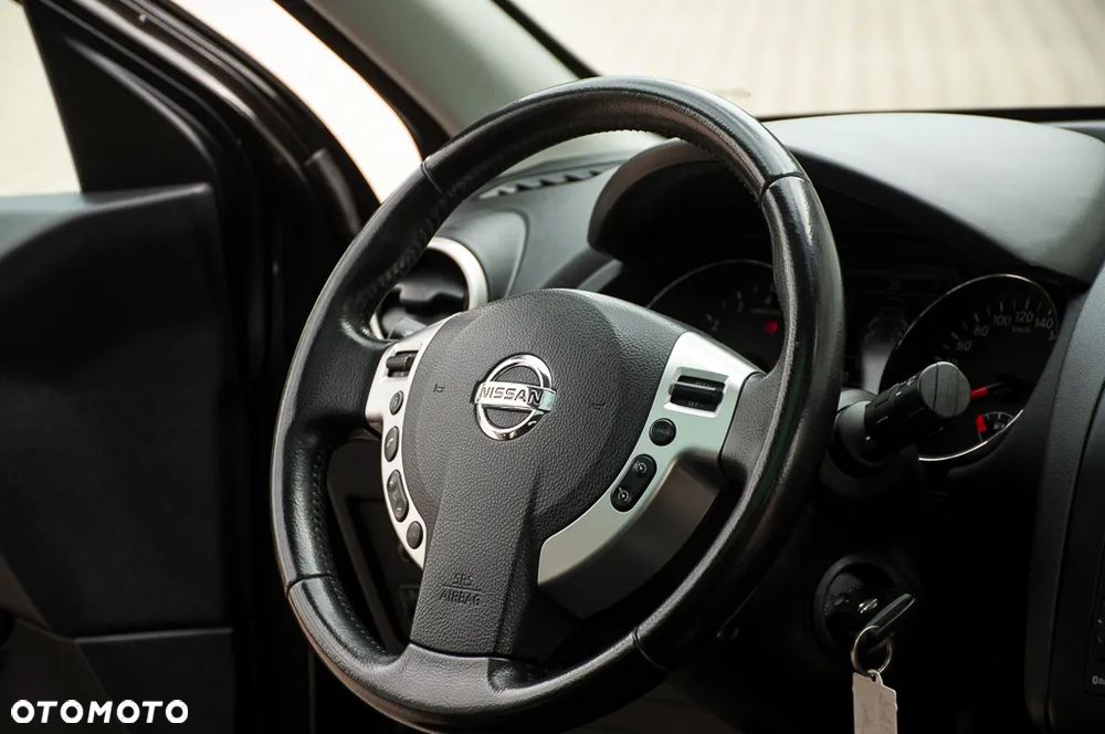 Nissan Qashqai - 30