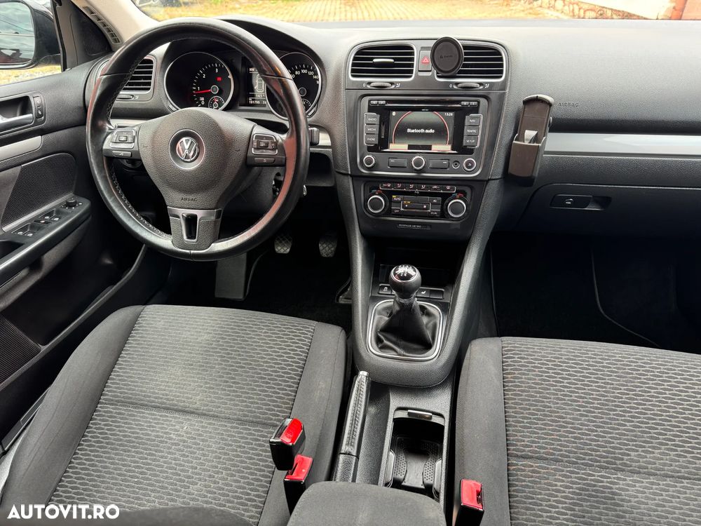 Volkswagen Golf Variant 1.6 TDI DPF BlueMotion Technology Comfortline - 8