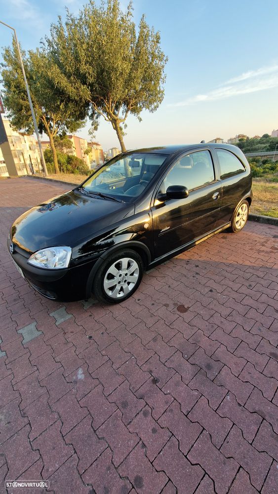 Opel Corsa 1.2 16V Sport - 2