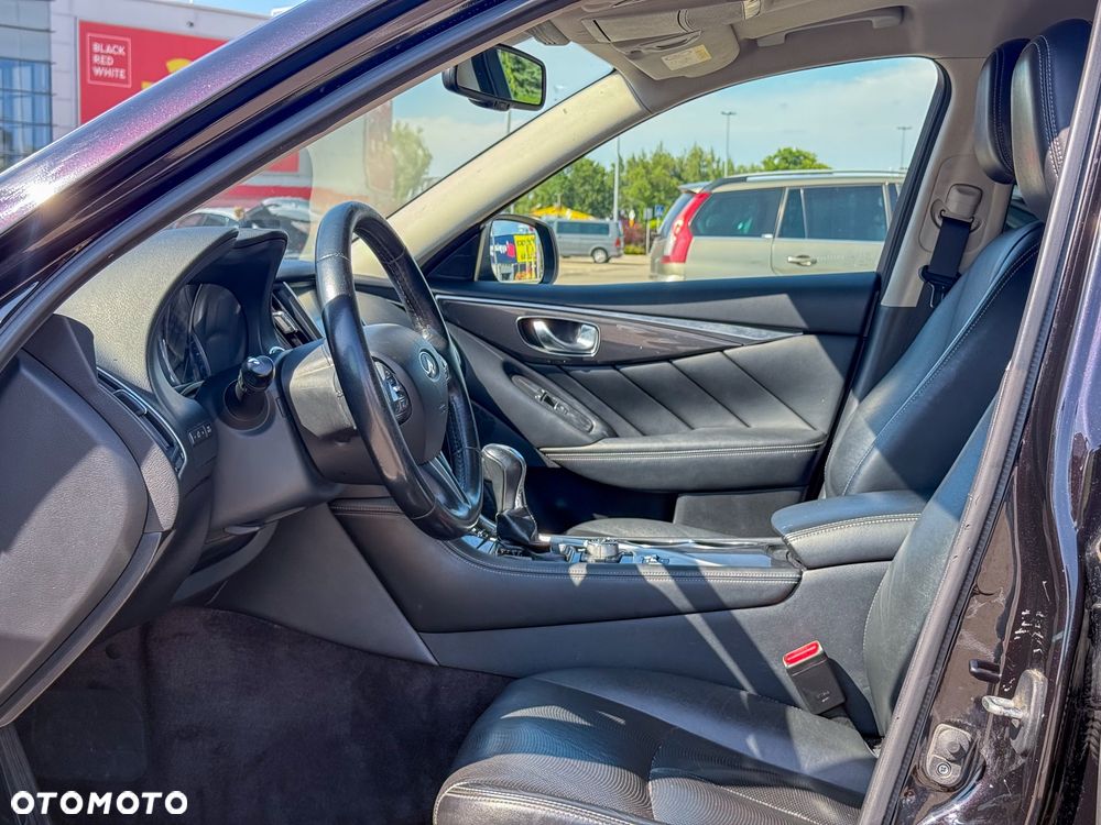 Infiniti Q50 2.2d - 10