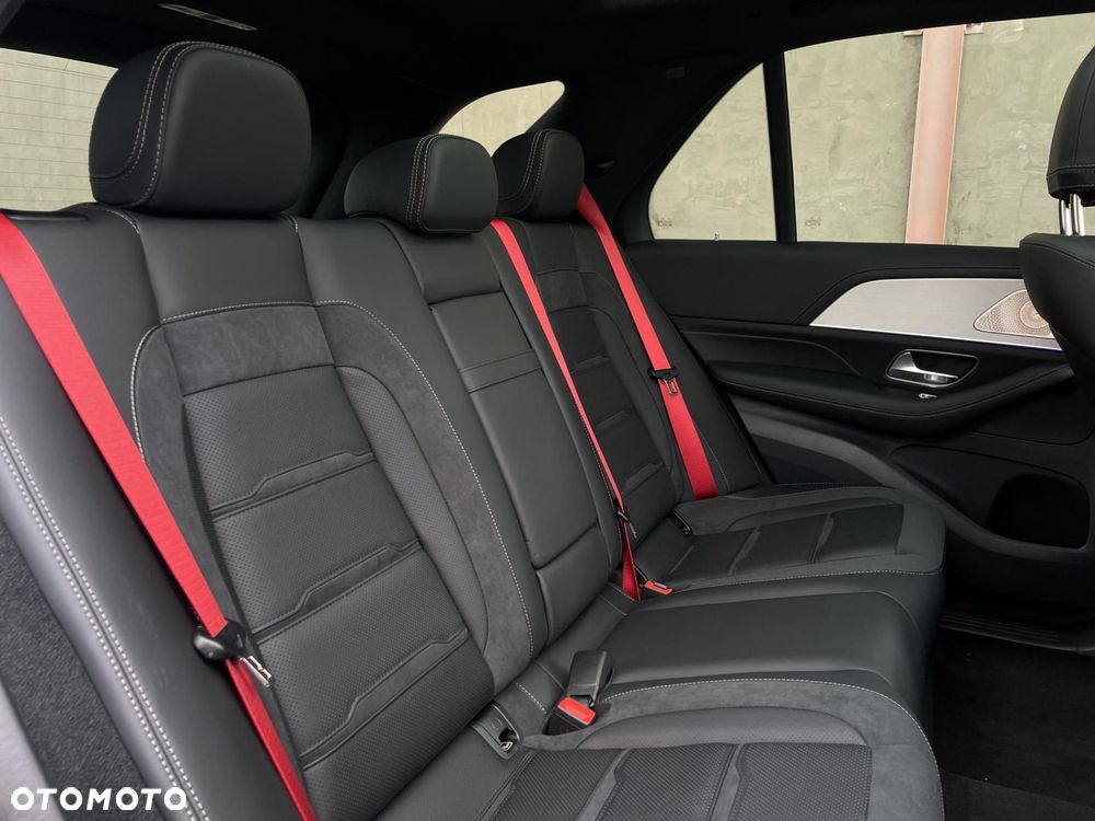 Mercedes-Benz GLE - 24