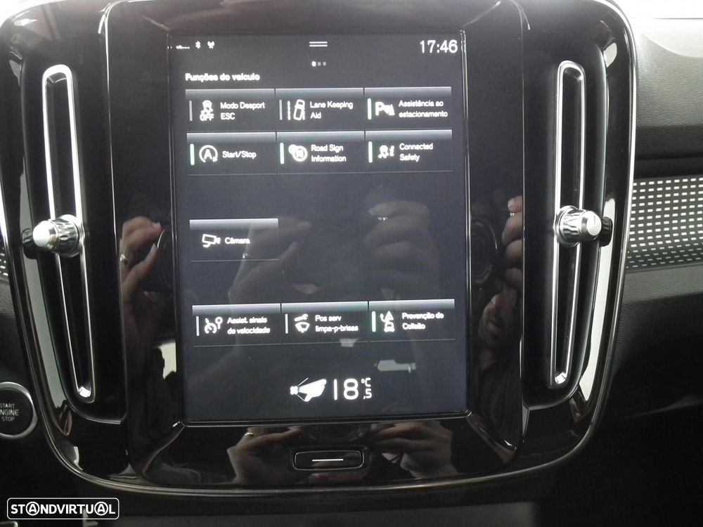 Volvo XC 40 2.0 D3 R-Design - 23