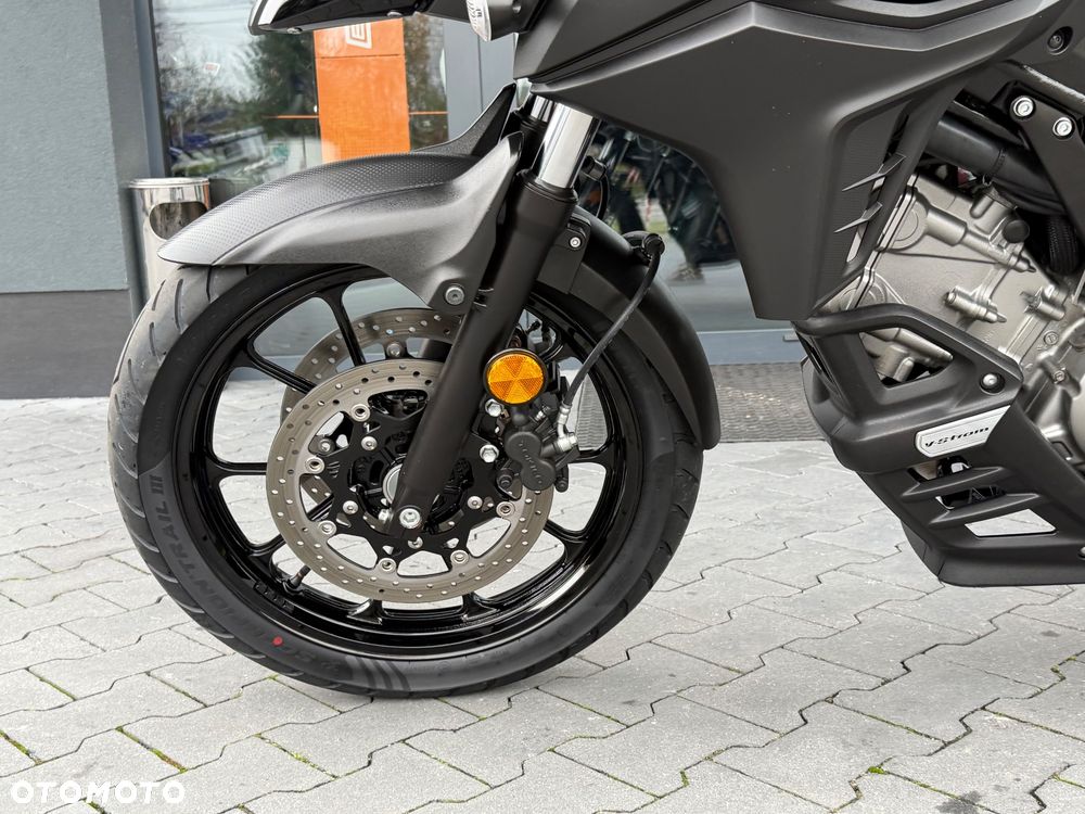 Suzuki V-STROM - 31