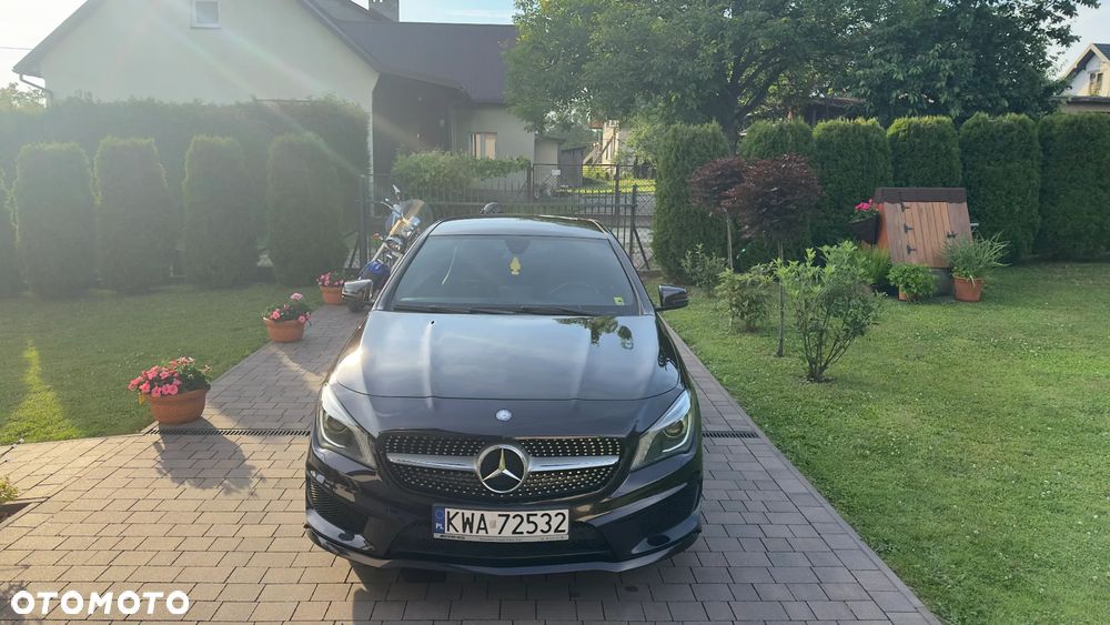 Mercedes-Benz CLA 200 7G-DCT AMG Line - 9