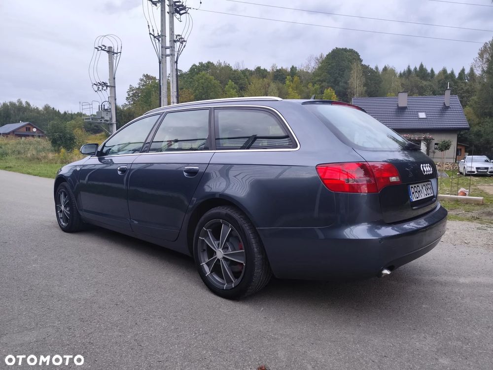 Audi A6 Avant - 11