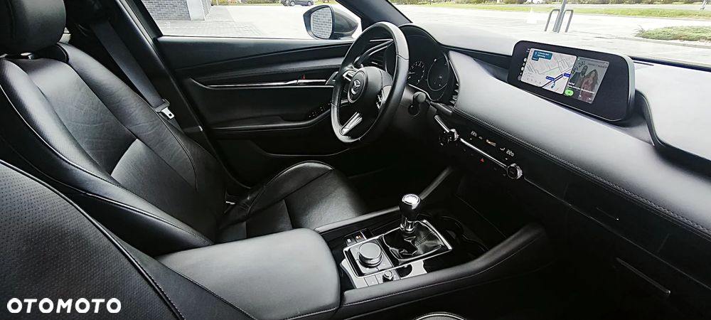 Mazda 3 - 7