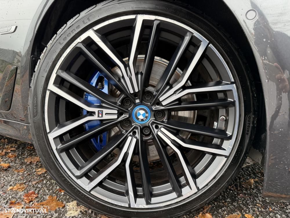 BMW 530 e Pack M - 4