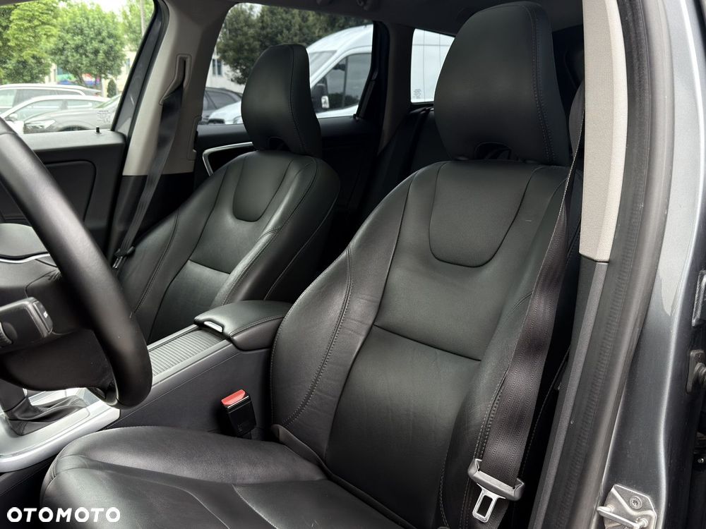 Volvo XC 60 - 19