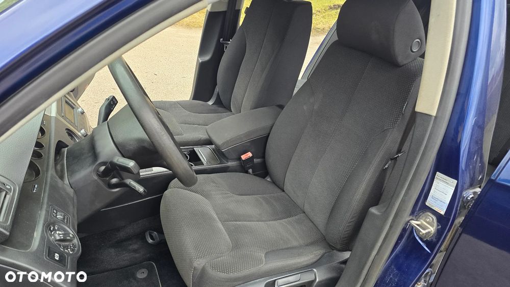 Volkswagen Passat 1.9 TDI DPF Individual - 36