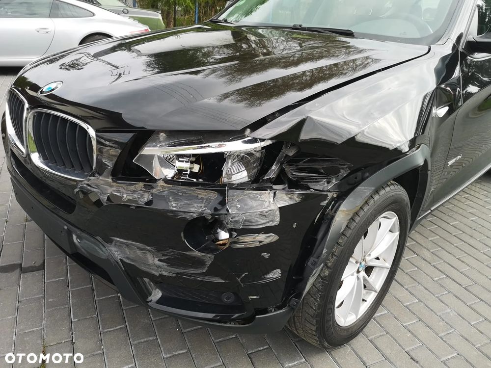 BMW X3 sDrive18d - 18